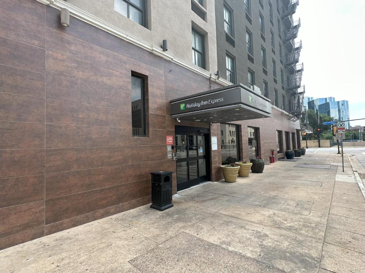 Holiday Inn Express - Dallas Downtown By Ihg Exterior foto
